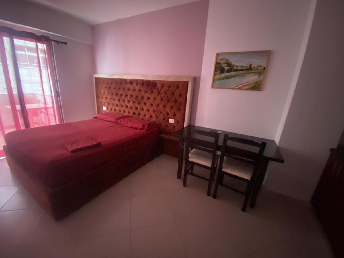 Shengjin Apartamente Antoni Exterior photo
