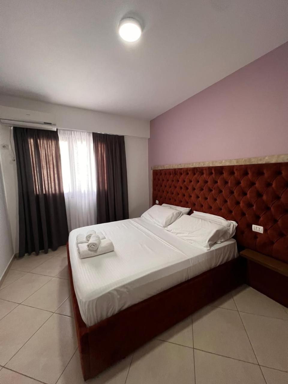 Shengjin Apartamente Antoni Exterior photo