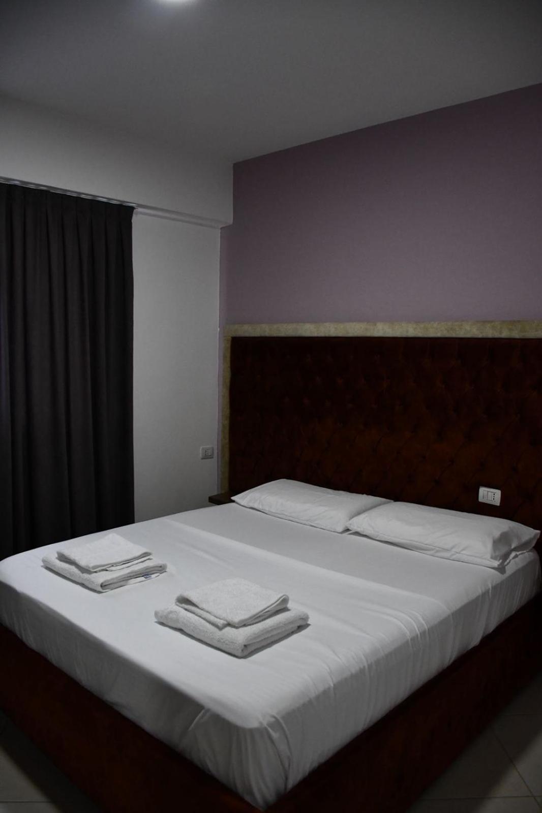 Shengjin Apartamente Antoni Exterior photo