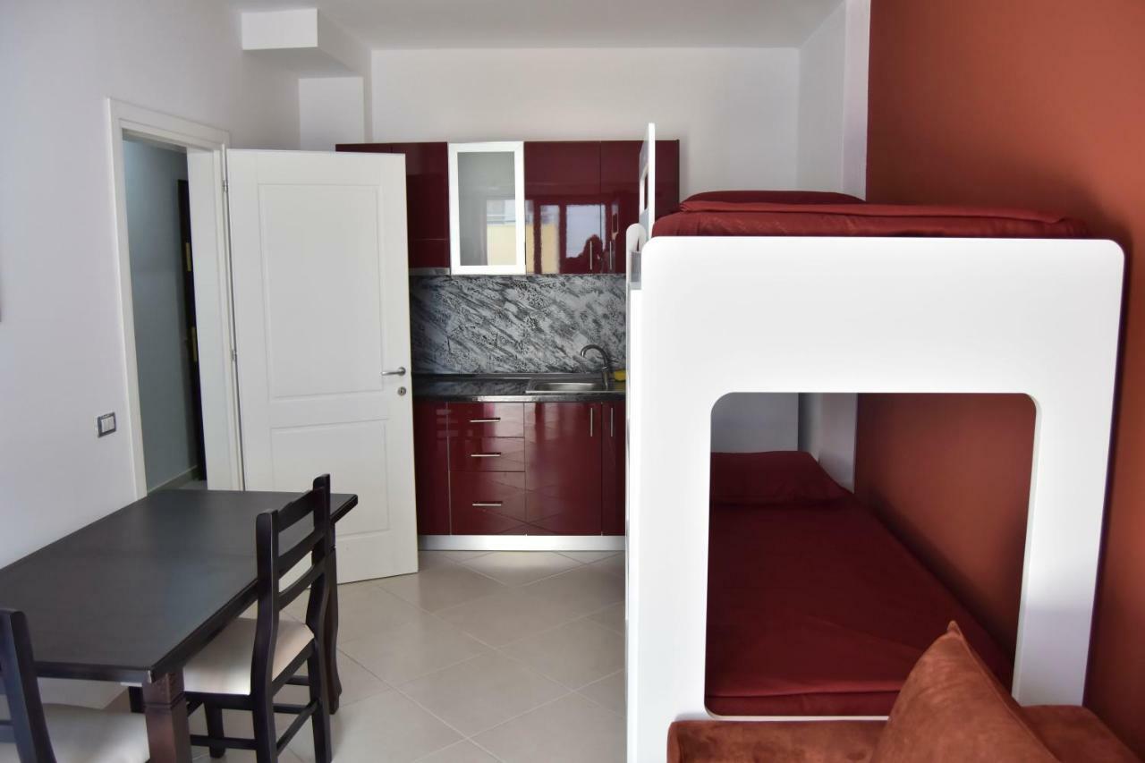 Shengjin Apartamente Antoni Exterior photo
